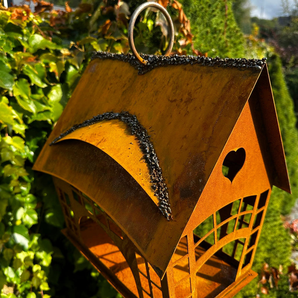 Vogelhaus „Landhausstil” auf Stab